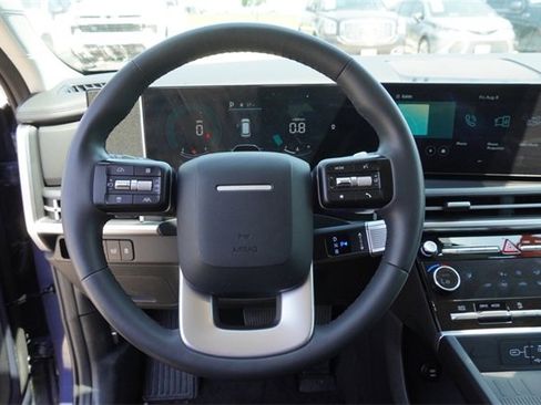 Used 2025 Hyundai Santa Fe SEL image 25