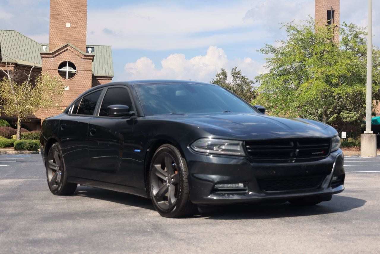 Used 2017 Dodge Charger R/T RWD image 8