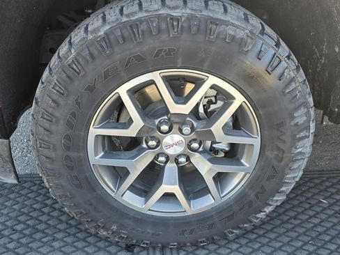 Used 2021 GMC Canyon AT4 w/ Driver Alert Package image 13