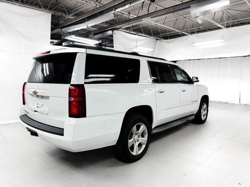 Used 2015 Chevrolet Suburban LT image 7