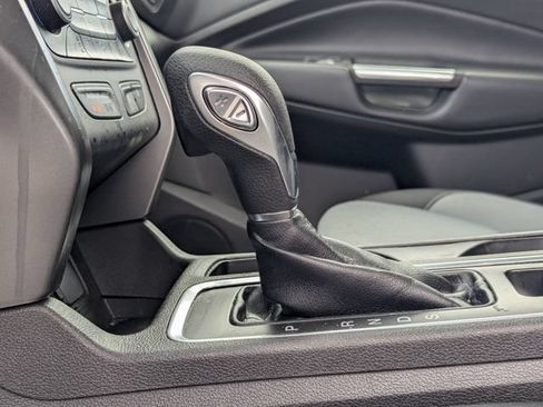 Used 2018 Ford Escape SE AWD/4WD image 17