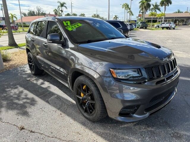Used 2017 Jeep Grand Cherokee SRT AWD/4WD image 2