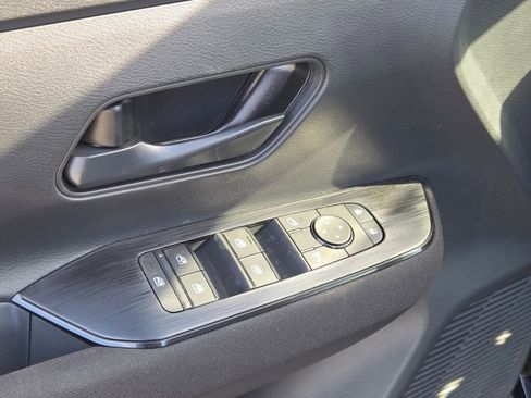 New 2026 Nissan Kicks S image 20