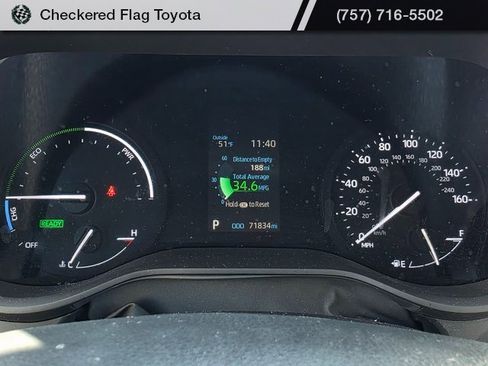 Used 2021 Toyota Sienna XLE w/ XLE Plus Package image 12