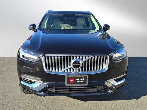Used 2022 Volvo XC90 T8 Inscription Expression image 8