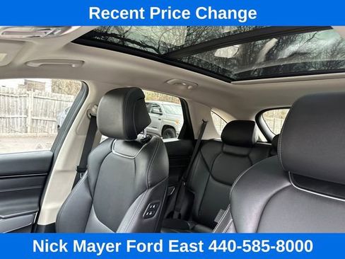 Used 2025 Genesis GV70 2.5T w/ Select Package AWD/4WD image 44