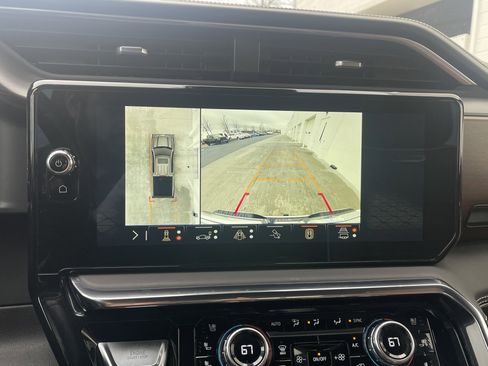 Used 2024 GMC Sierra 1500 Denali Ultimate image 31