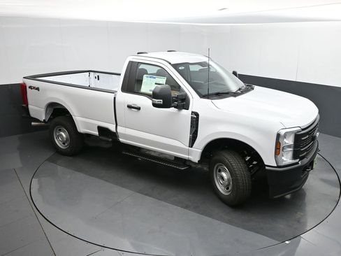 New 2026 Ford F250 XL image 32