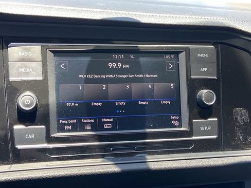 Used 2019 Volkswagen Jetta SE FWD image 9