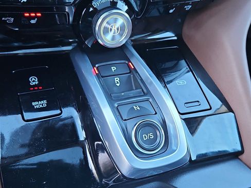 Certified 2023 Acura MDX w/Technology Package image 19