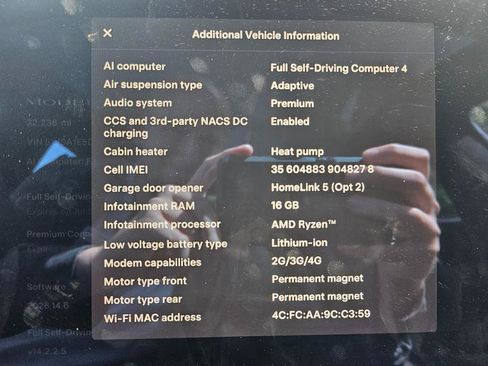 Used 2023 Tesla Model S AWD/4WD image 4