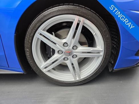 Used 2024 Chevrolet Corvette Stingray Preferred Conv w/ Stealth Interior Trim Package RWD image 19