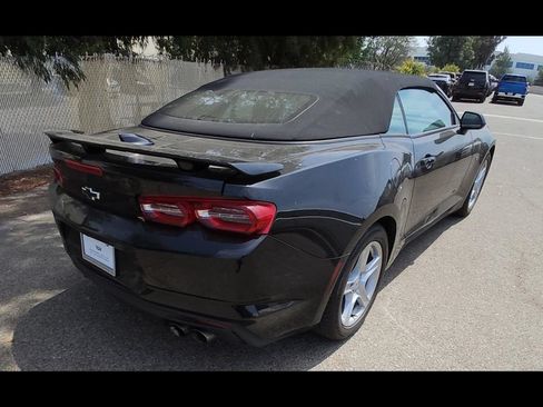 Used 2023 Chevrolet Camaro LT RWD image 5