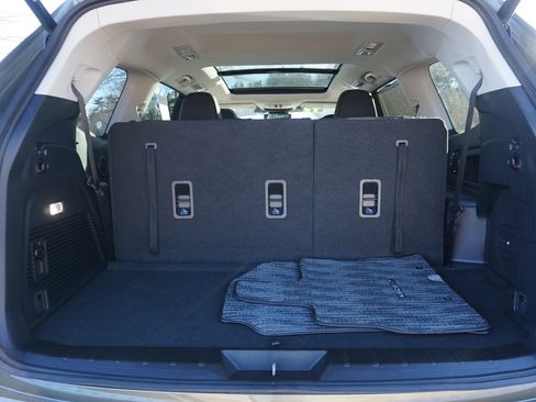 Certified 2025 Subaru Ascent Limited image 10