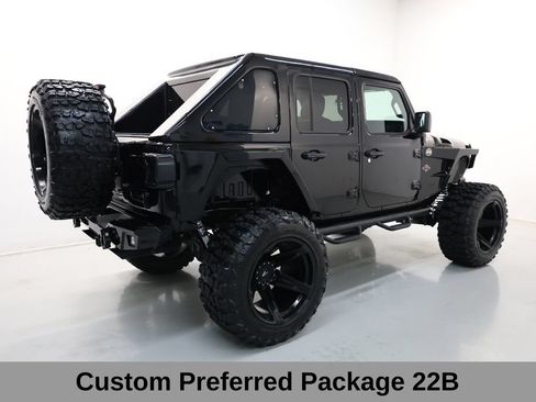 Used 2025 Jeep Wrangler Unlimited Sport AWD/4WD image 24