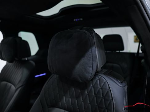 Used 2024 BMW ALPINA XB7 image 66