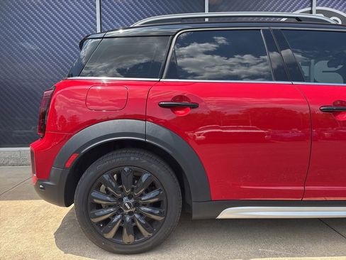 Used 2024 MINI Cooper Countryman S w/ Premium Package FWD image 5
