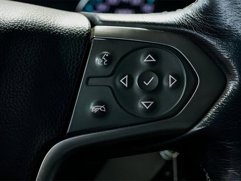 Used 2018 Chevrolet Silverado 1500 LT w/ All Star Edition image 34