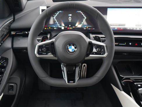 New 2026 BMW 530i w/ M Sport Package RWD image 15