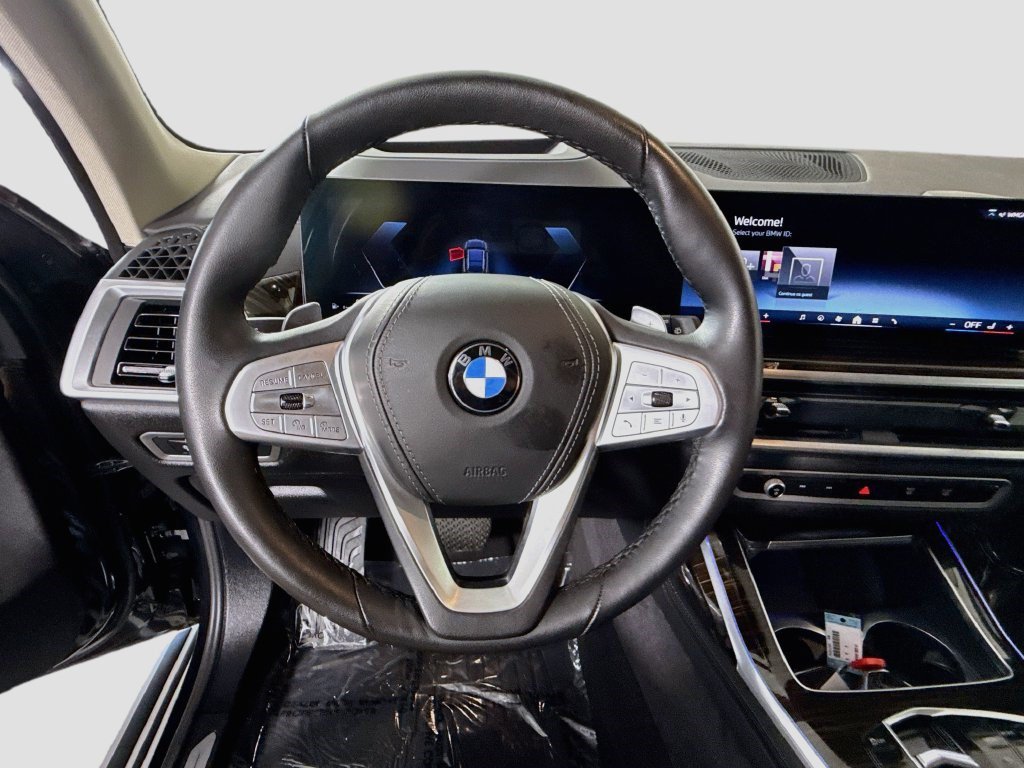 Used 2026 BMW X7 xDrive40i AWD/4WD image 12