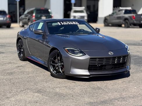 Used 2026 Nissan Z Performance w/ Floor Mat Package image 2