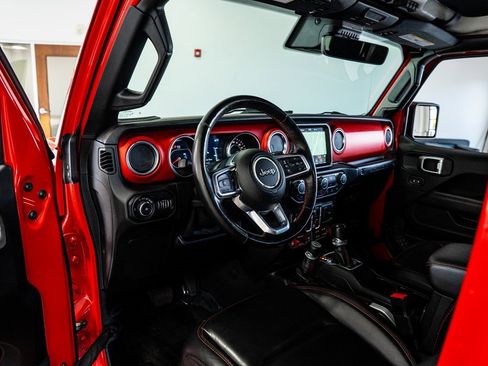 Used 2020 Jeep Wrangler Unlimited Rubicon w/ Dual Top Group image 35