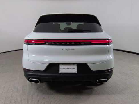 New 2026 Porsche Cayenne AWD/4WD image 2