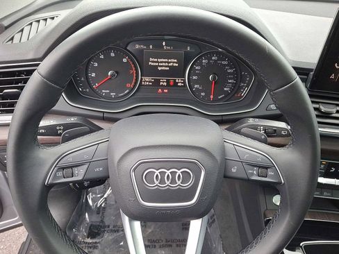 Certified 2023 Audi Q5 2.0T Premium w/ Convenience Package image 16