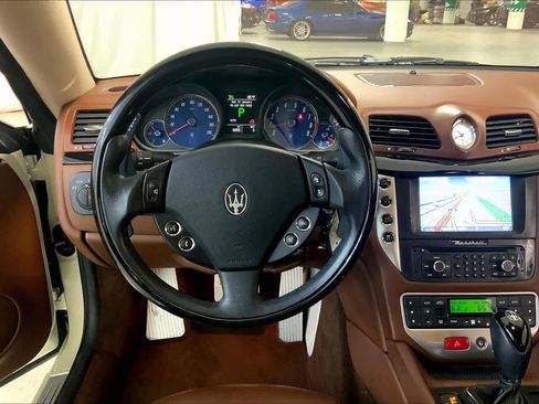 Used 2013 Maserati GranTurismo Sport image 5