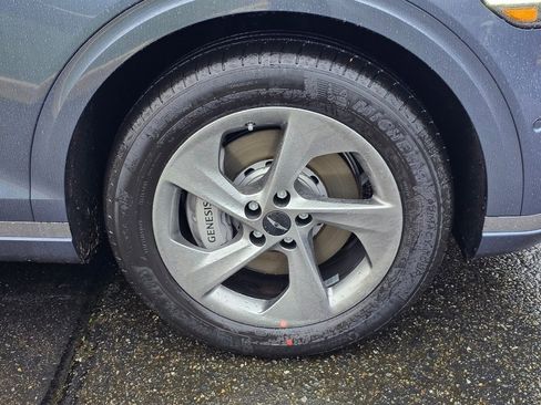 New 2026 Genesis GV70 2.5T Advanced image 30