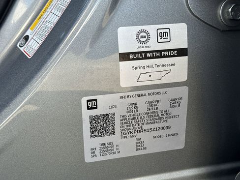 Used 2025 Cadillac XT6 Premium Luxury image 34