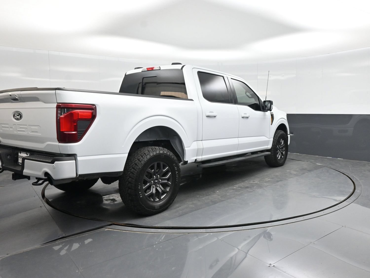 Certified 2025 Ford F150 Tremor w/ Tow/Haul Package AWD/4WD image 9
