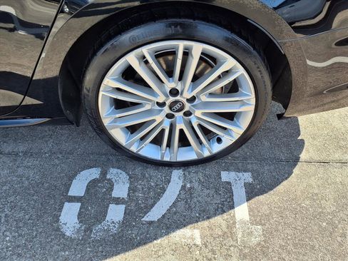 Used 2017 Audi A4 2.0T Premium Plus w/ Premium Plus Package image 26