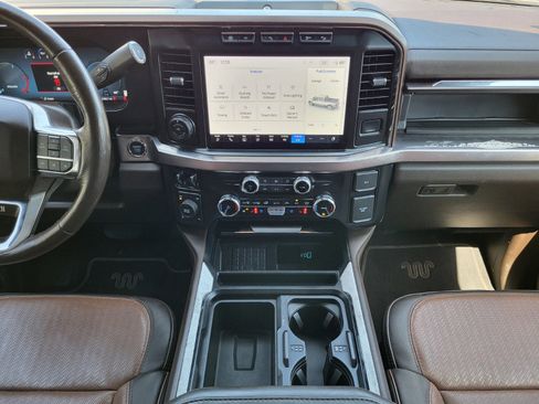Used 2023 Ford F250 King Ranch image 17