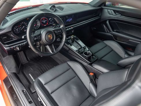 Used 2024 Porsche 911 Carrera T RWD image 25