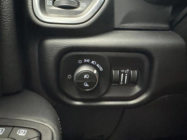 New 2026 RAM 3500 Laramie w/ Night Edition AWD/4WD image 30