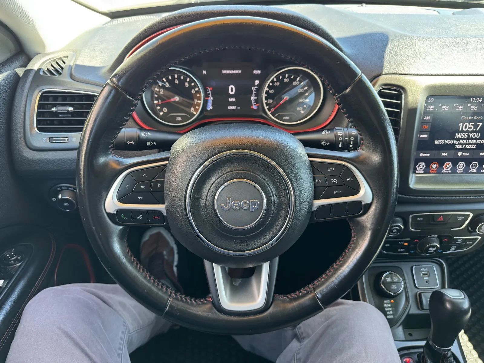 Used 2020 Jeep Compass Trailhawk AWD/4WD image 13