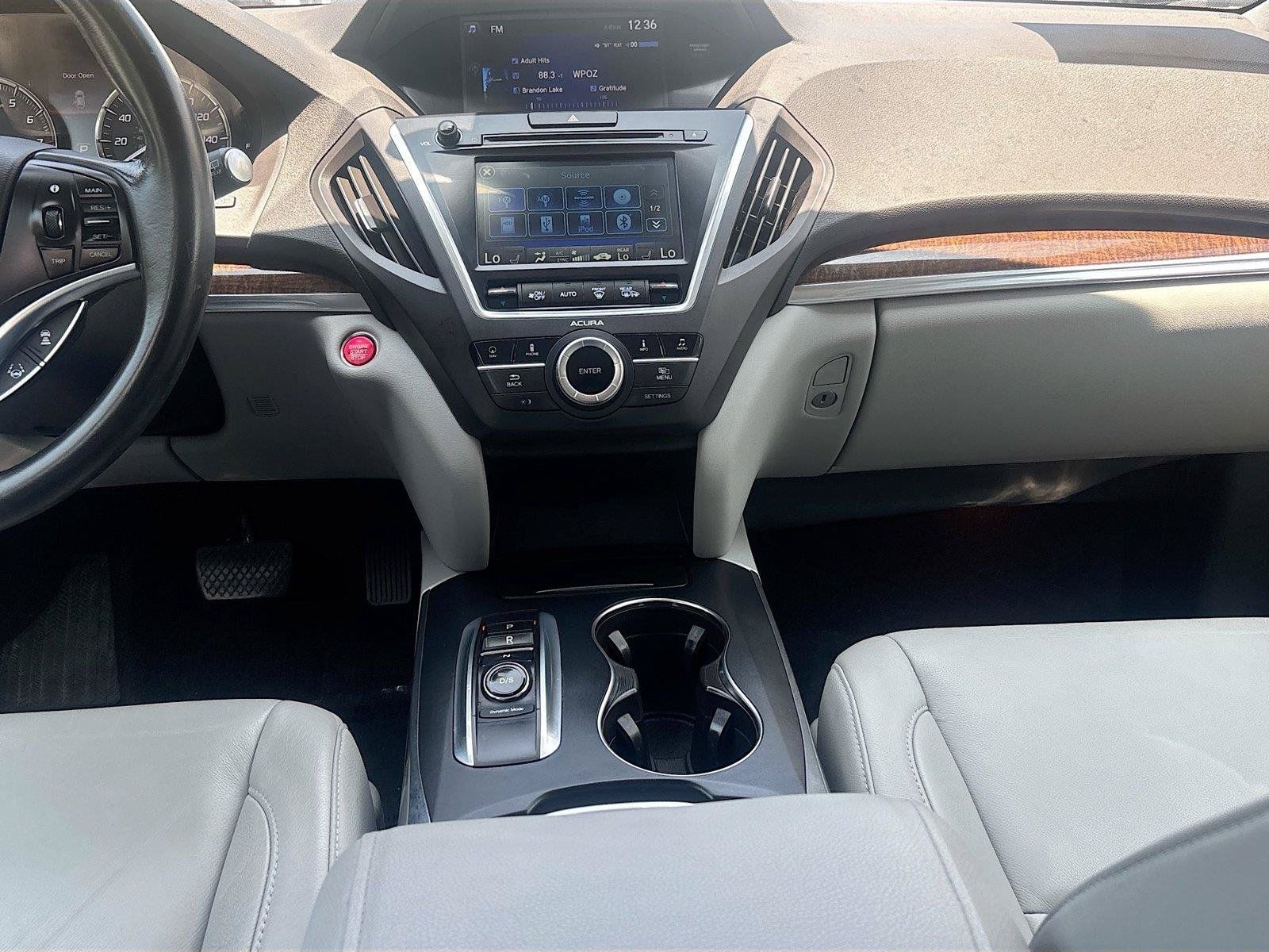 Used 2017 Acura MDX w/ Technology Package AWD/4WD image 26