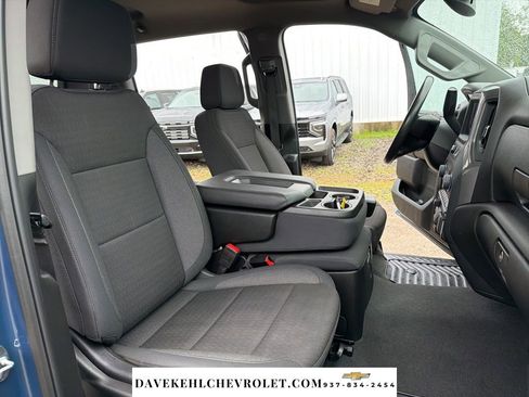 Used 2024 Chevrolet Silverado 2500 Custom w/ Custom Value Package AWD/4WD image 12