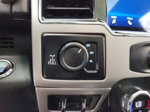 Used 2022 Ford F250 Lariat w/ Tremor Off-Road Package image 24