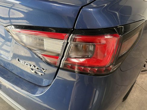 Used 2022 Subaru Legacy Limited XT w/ Popular Package #3 image 11
