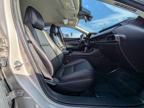 Used 2022 MAZDA MAZDA3 s image 20