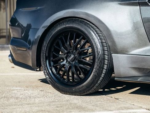 Used 2015 Ford Mustang GT Premium image 58