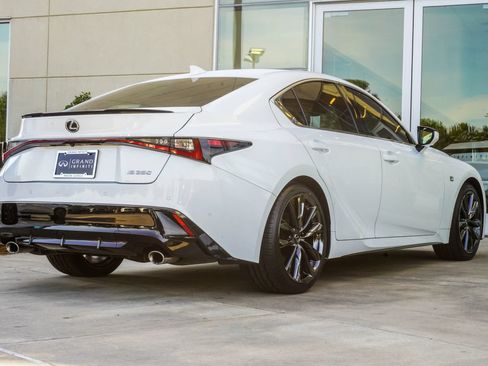 Used 2024 Lexus IS 350 F Sport w/ Navigation Package RWD image 9