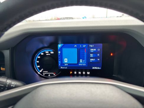 Used 2023 Ford Bronco Badlands image 17