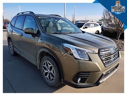 Certified 2023 Subaru Forester Premium image 4