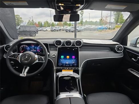 New 2026 Mercedes-Benz GLC 300 4MATIC image 19