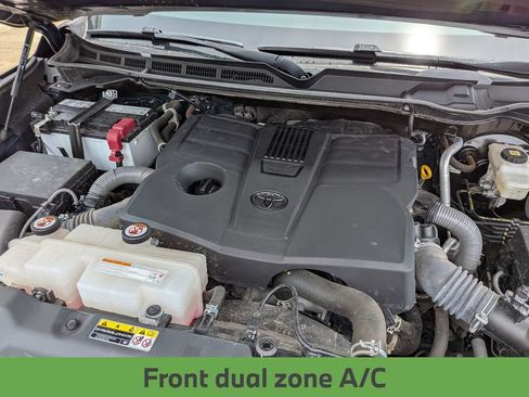 Used 2023 Toyota Tundra Limited w/ Power Package AWD/4WD image 13
