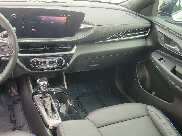 Certified 2024 Buick Envista Sport Touring w/ Convenience II Package FWD image 20