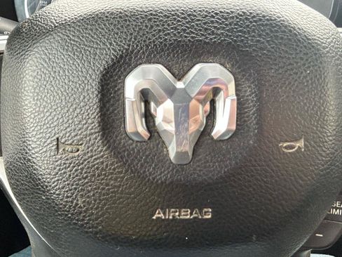 Used 2021 RAM 1500 Big Horn AWD/4WD image 19